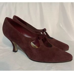 Bernardo Maroon Suede Pumps  Maura Size 6.5 Heels Women’s